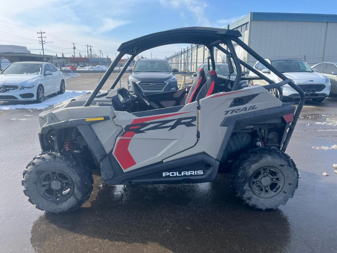2025 Polaris RZR TRAIL S 1000 $135 B/W - Photo #5