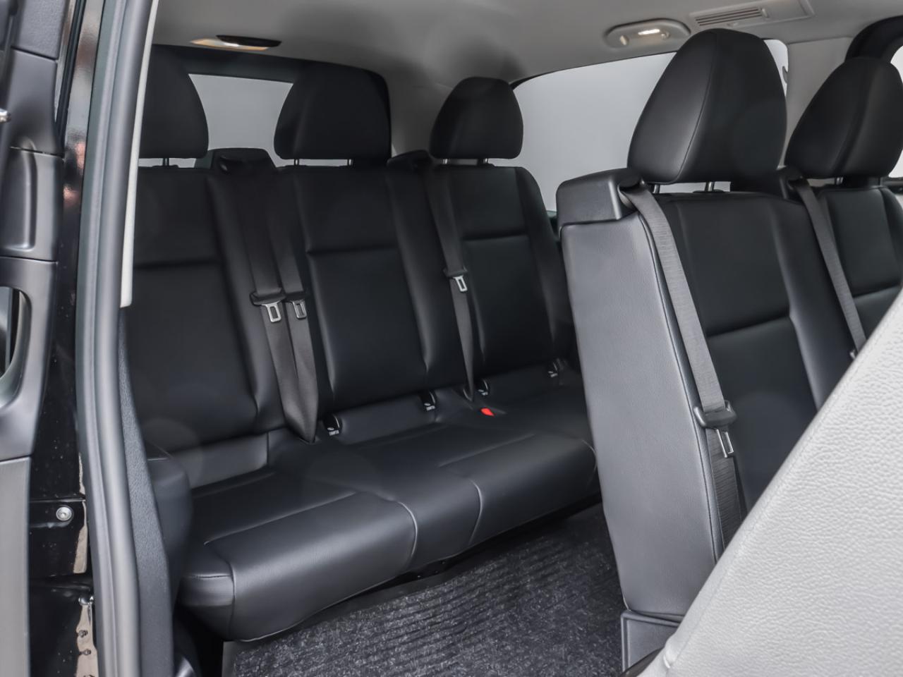2023 Mercedes-Benz Metris 126" WB  PASSENGER VAN - Photo #18