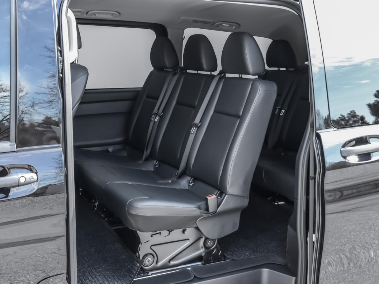 2023 Mercedes-Benz Metris 126" WB  PASSENGER VAN - Photo #16