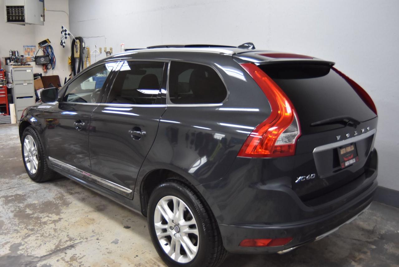 2015 Volvo XC60 T5 Drive-E Premier Plus