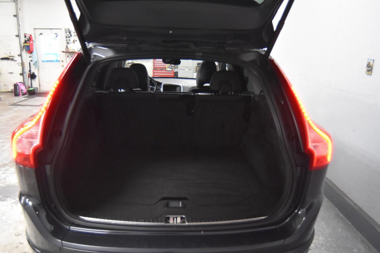 2015 Volvo XC60 T5 Drive-E Premier Plus