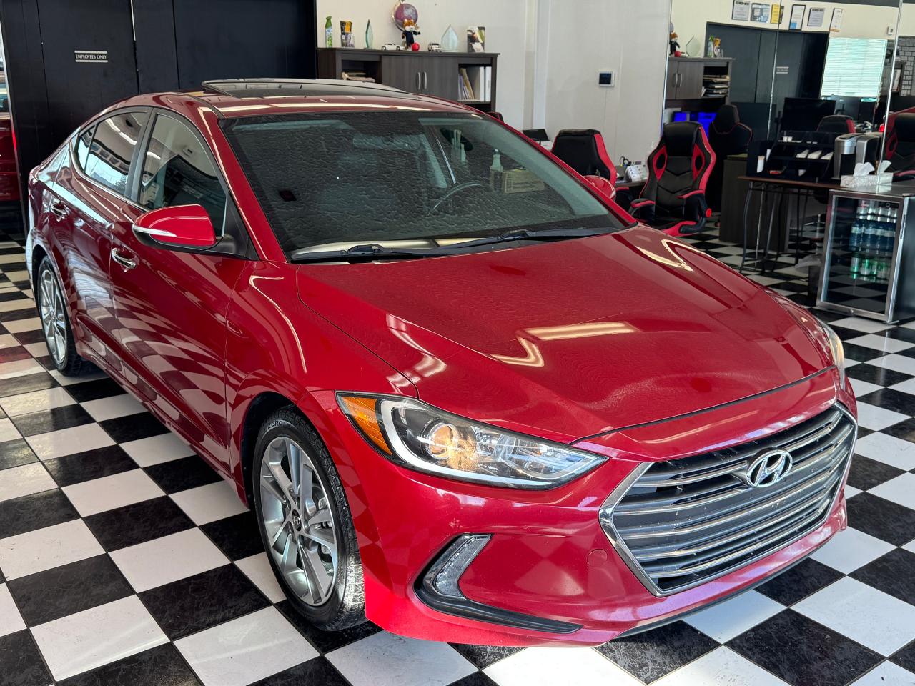 2017 Hyundai Elantra LIMITED+Sunroof+New Brakes+GPS+CLEAN CARFAX - Photo #10