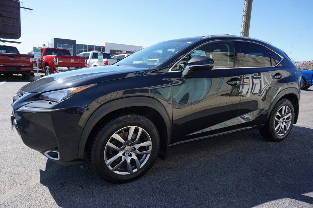 2016 Lexus NX 200t PREMIUM AWD CERTIFIED *FREE ACCIDENT* CAMERA COOL/HEAT LEATHER SEAT SUNROOF BLUETOOTH - Photo #3