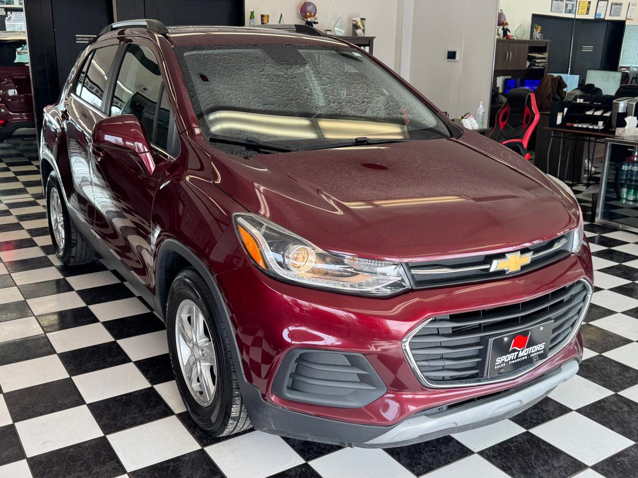 2017 Chevrolet Trax LT+BOSE Sound+Roof+Leather+BlindSpot+ACCIDENT FREE - Photo #9