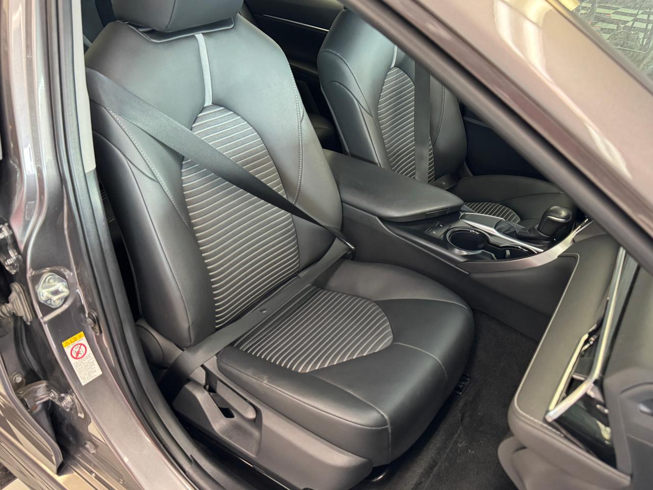 2018 Toyota Camry SE+New Tires+Brakes+Adaptive Cruise+CLEAN CARFAX Photo