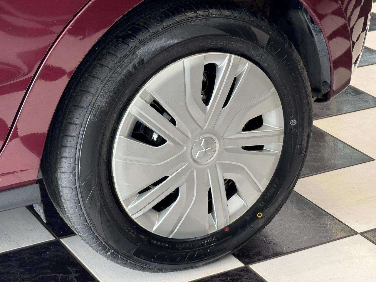 2019 Mitsubishi Mirage ES Limited+ApplePaly+New Tires+Camera+A/C Photo