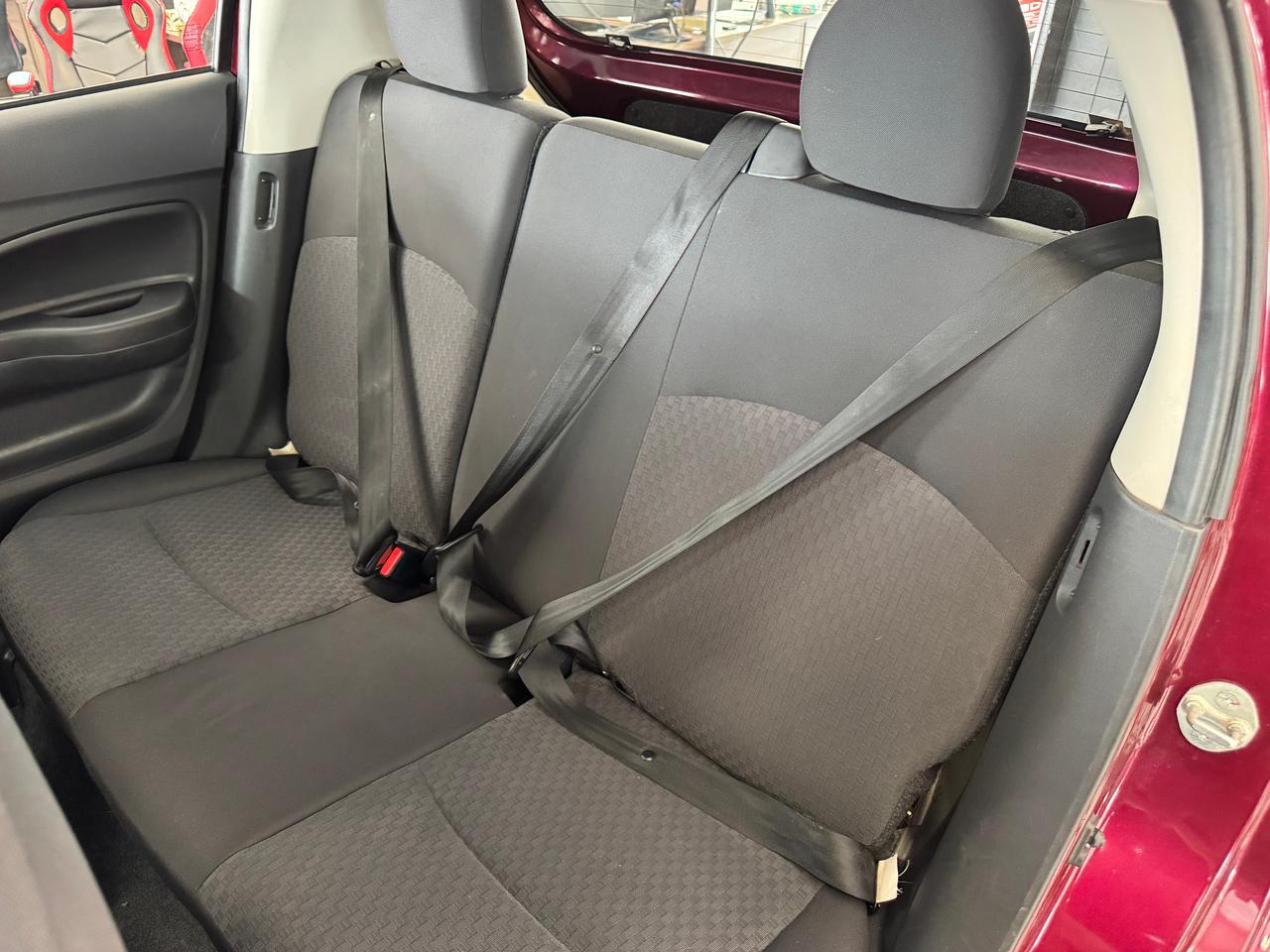 2019 Mitsubishi Mirage ES Limited+ApplePaly+New Tires+Camera+A/C Photo