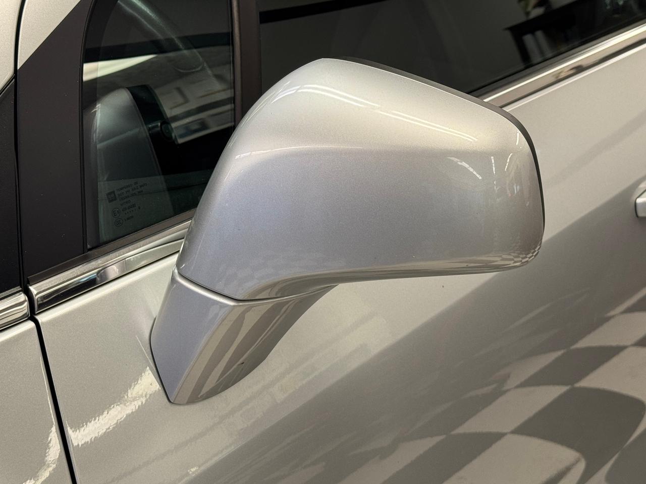 2018 Chevrolet Trax LT+Camera+A/C+Remote Start+ApplePlay Photo