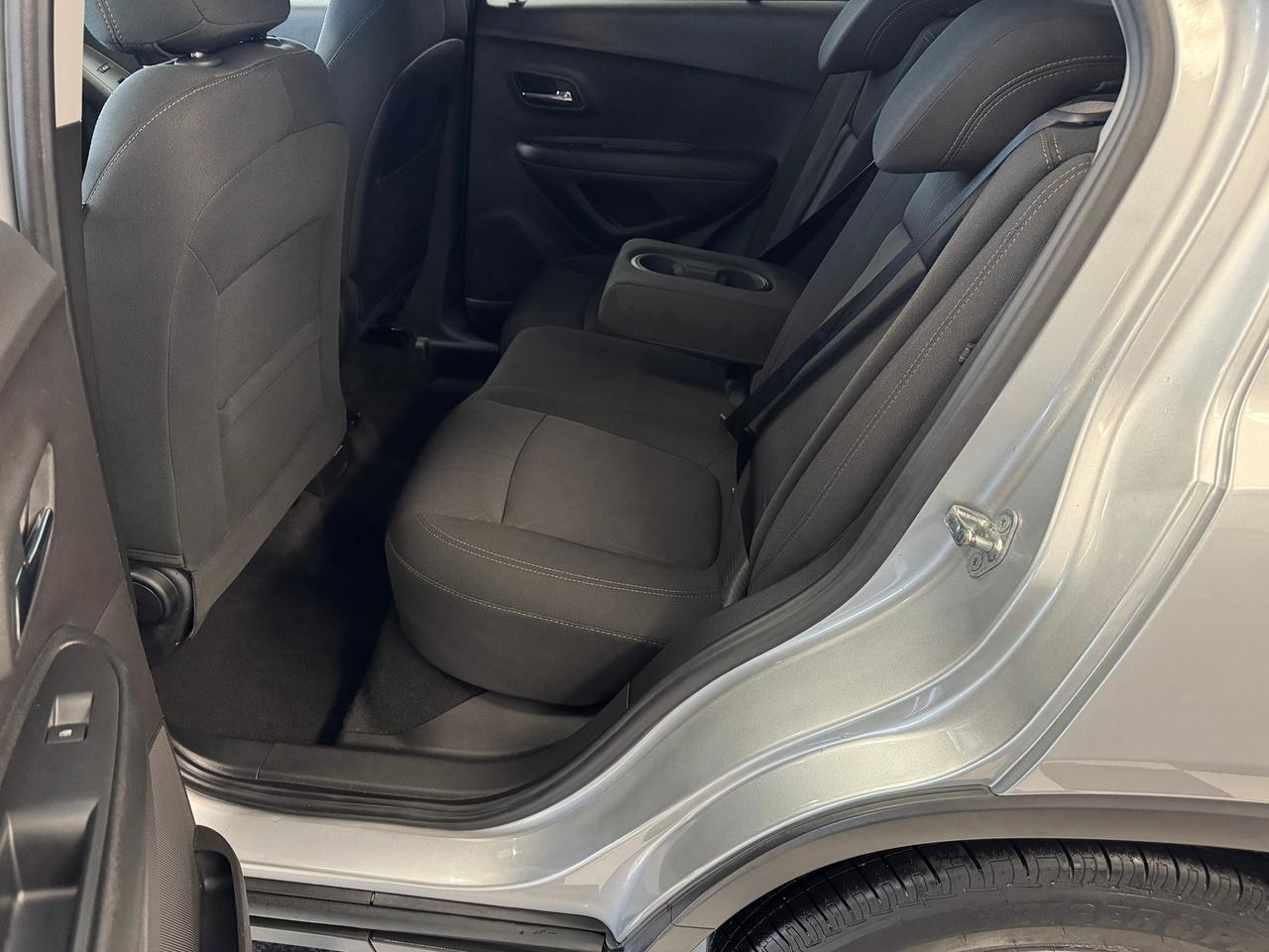 2018 Chevrolet Trax LT+Camera+A/C+Remote Start+ApplePlay Photo