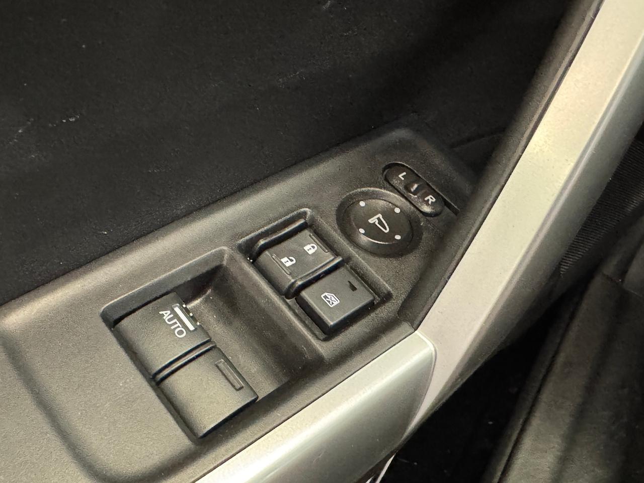2015 Honda Civic EX+Roof+Camera+New Tires+Brakes+A/C+Cruise Photo