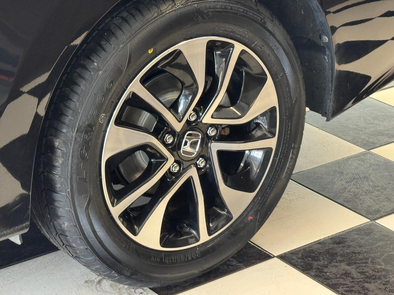 2015 Honda Civic EX+Roof+Camera+New Tires+Brakes+A/C+Cruise Photo