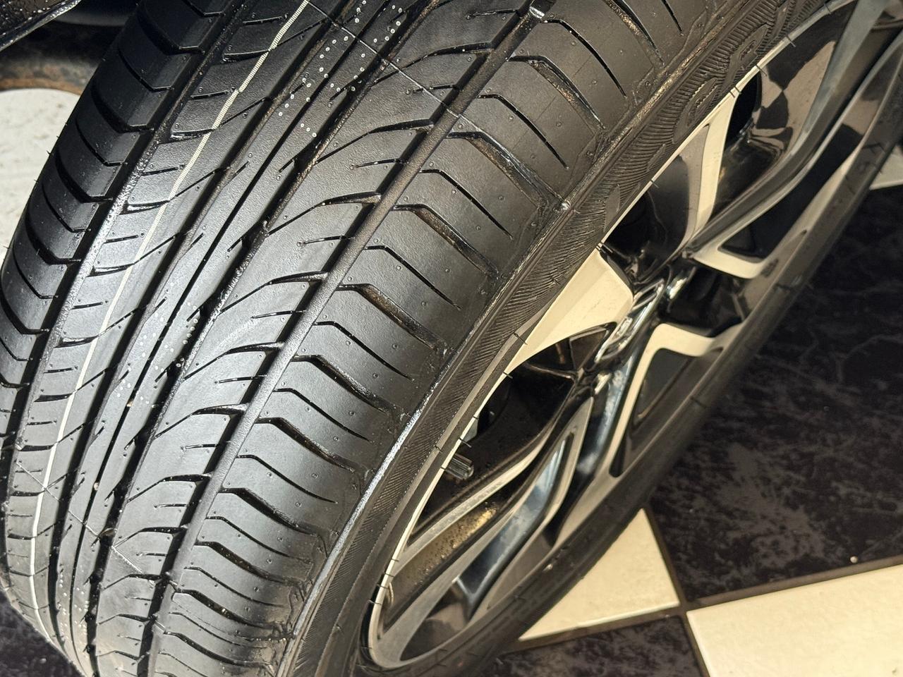 2015 Honda Civic EX+Roof+Camera+New Tires+Brakes+A/C+Cruise Photo3