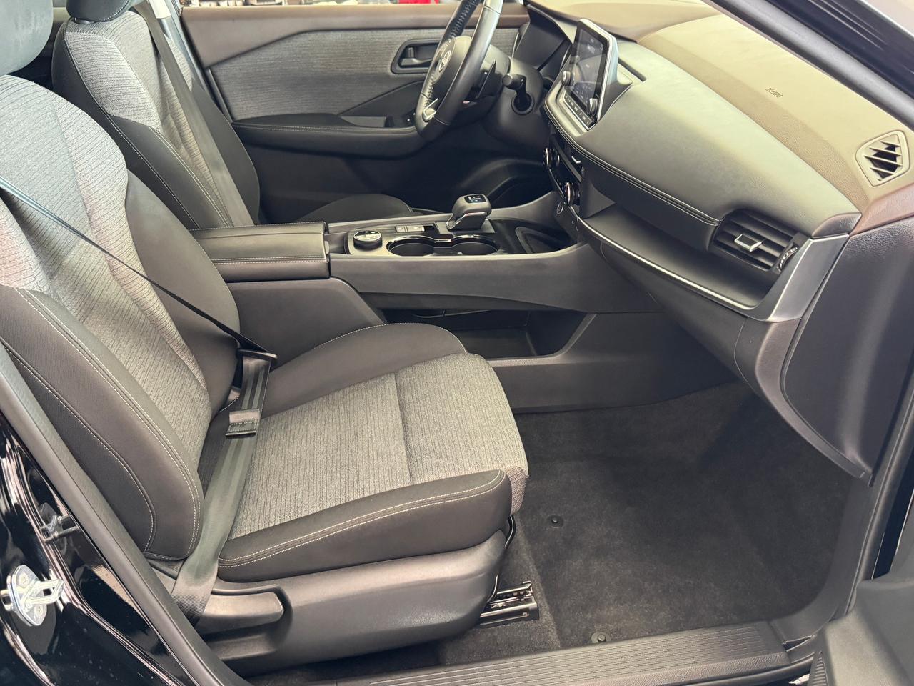 2022 Nissan Rogue S AWD+Blind Spot+LaneAssist+ApplePlay+CLEAN CARFAX Photo