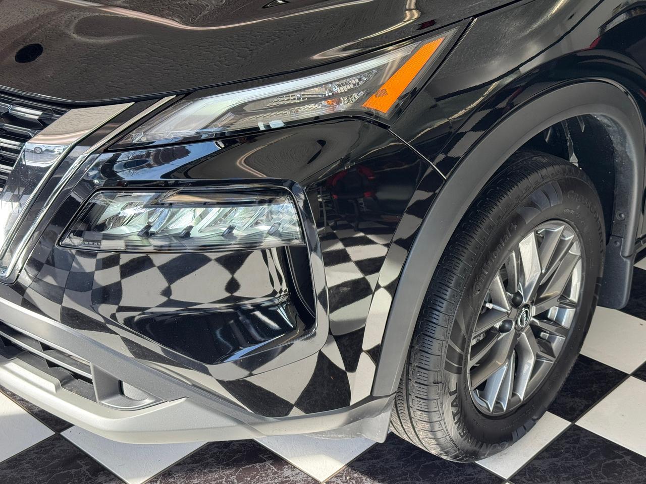 2022 Nissan Rogue S AWD+Blind Spot+LaneAssist+ApplePlay+CLEAN CARFAX Photo