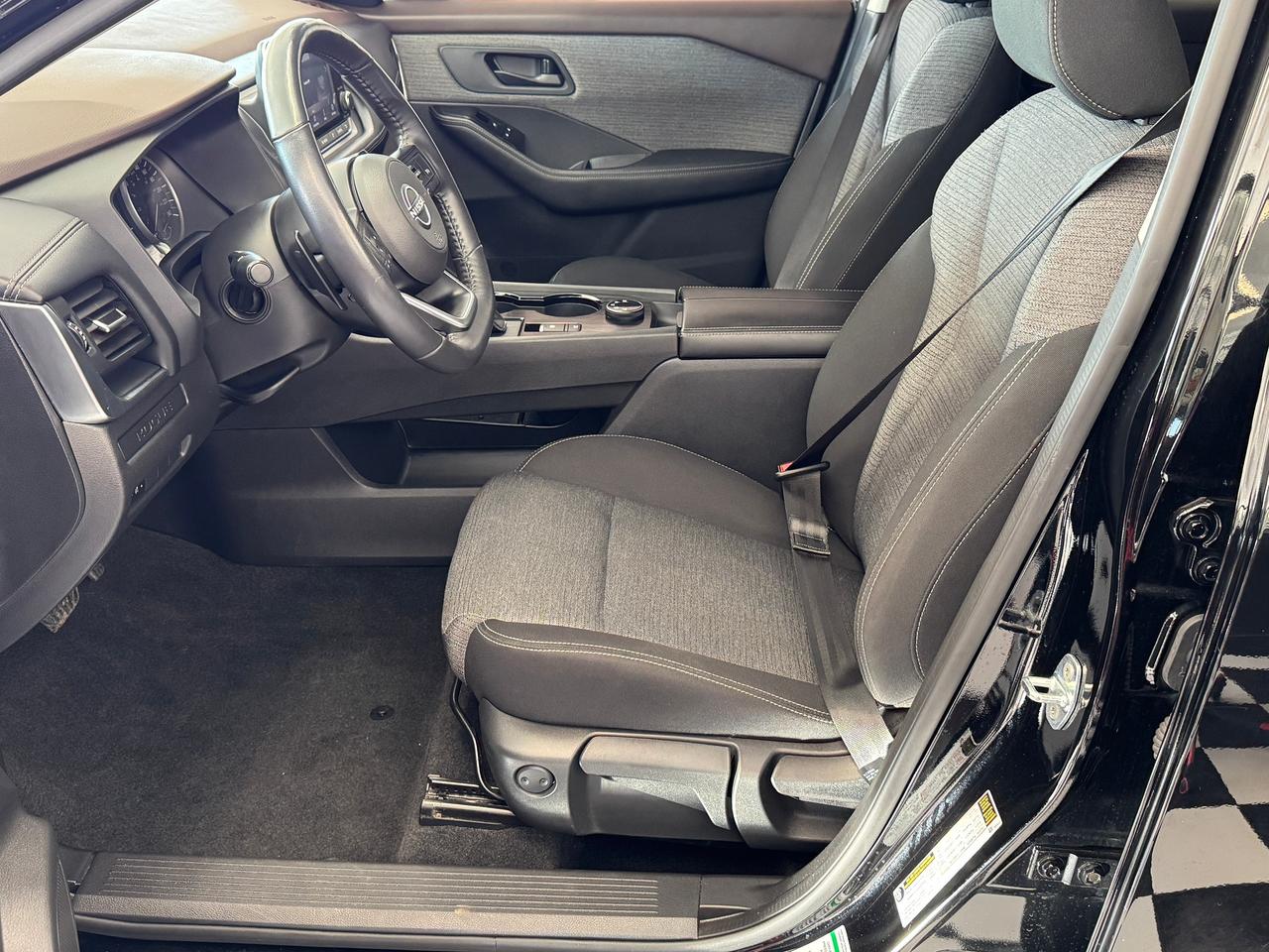 2022 Nissan Rogue S AWD+Blind Spot+LaneAssist+ApplePlay+CLEAN CARFAX Photo
