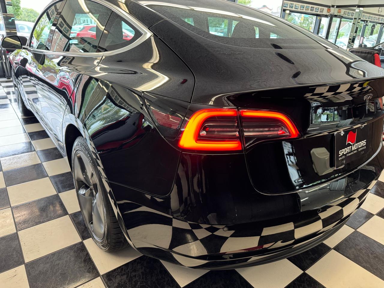 2019 Tesla Model 3 Standrad Range Plus+Auto Pilot+CLEAN CARFAX Photo