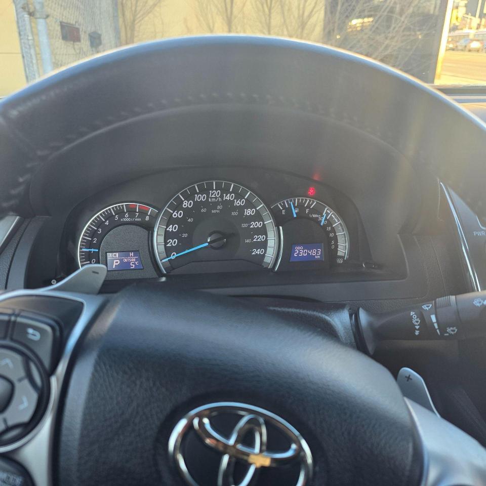 2012 Toyota Camry 4dr Sdn I4 Auto LE - Photo #8