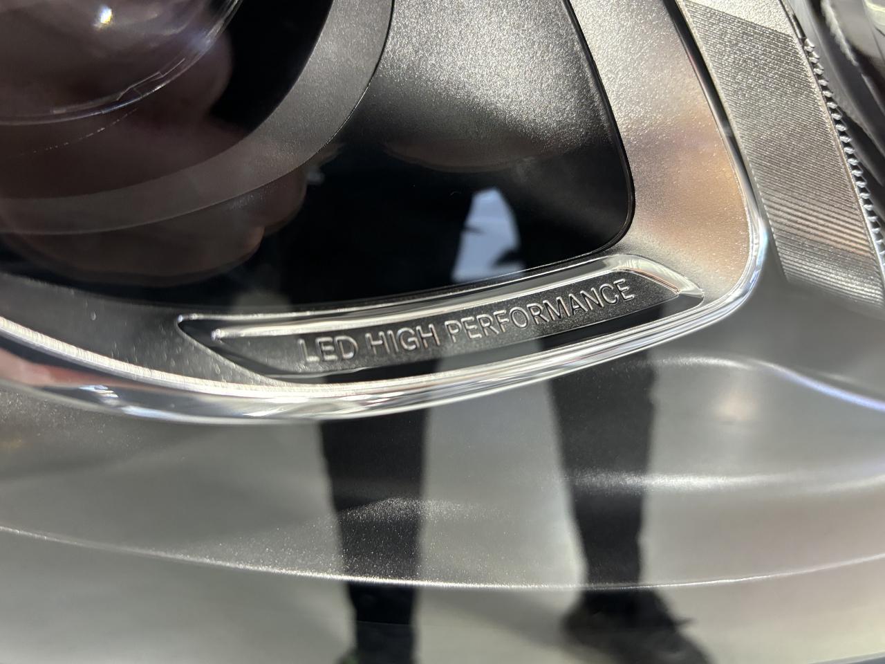 2018 Mercedes-Benz GLC GLC300|4MATIC|NAV|BLACKWOOD|DUALROOF|LED|LEATHER|+ Photo2