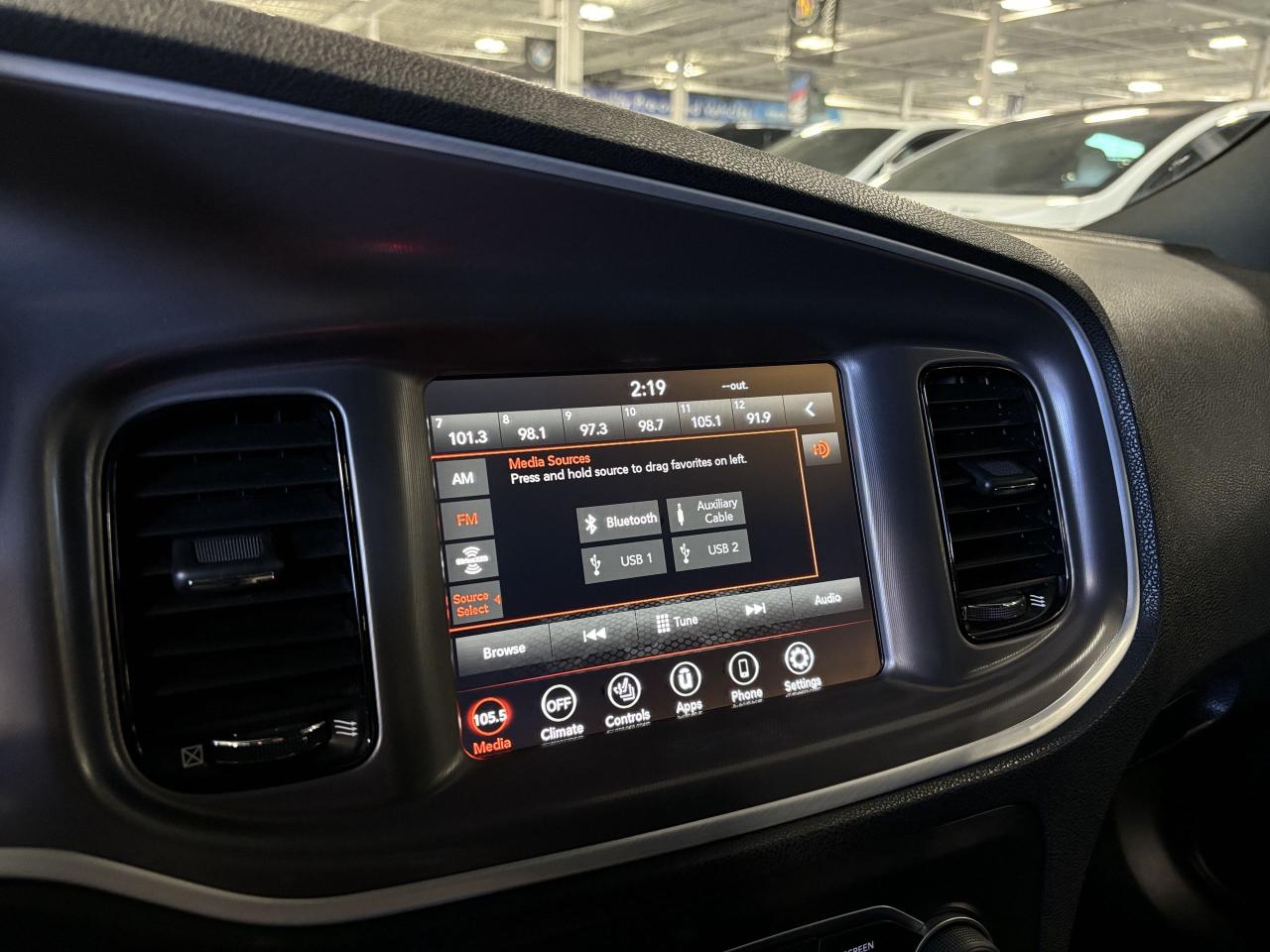 2022 Dodge Charger GT RWD|ALPINESOUND|PERFORMANCEDISPLAYS|BACKCAM|+++ - Photo #14
