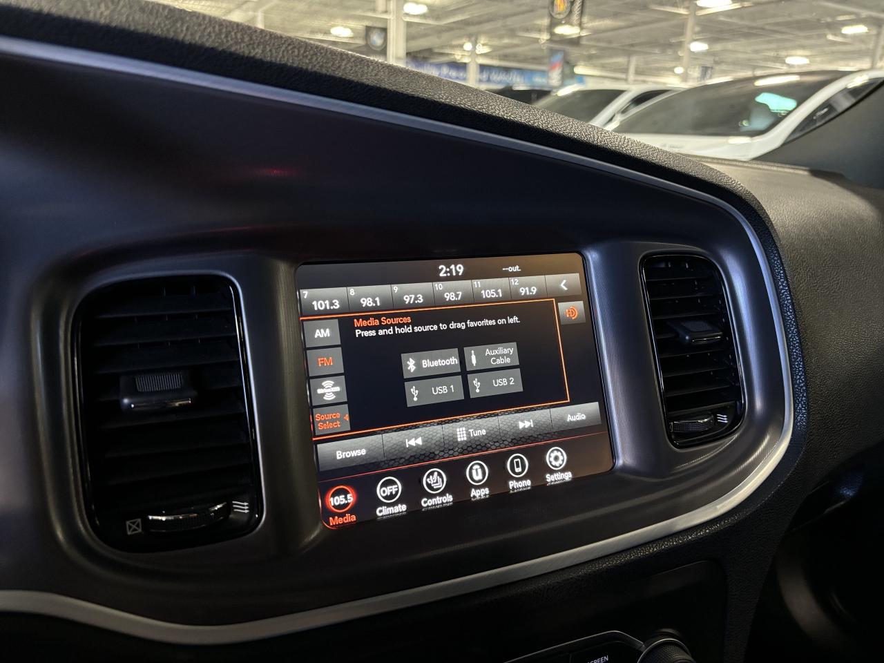 2022 Dodge Charger GT RWD|ALPINESOUND|PERFORMANCEDISPLAYS|BACKCAM|+++ - Photo #14