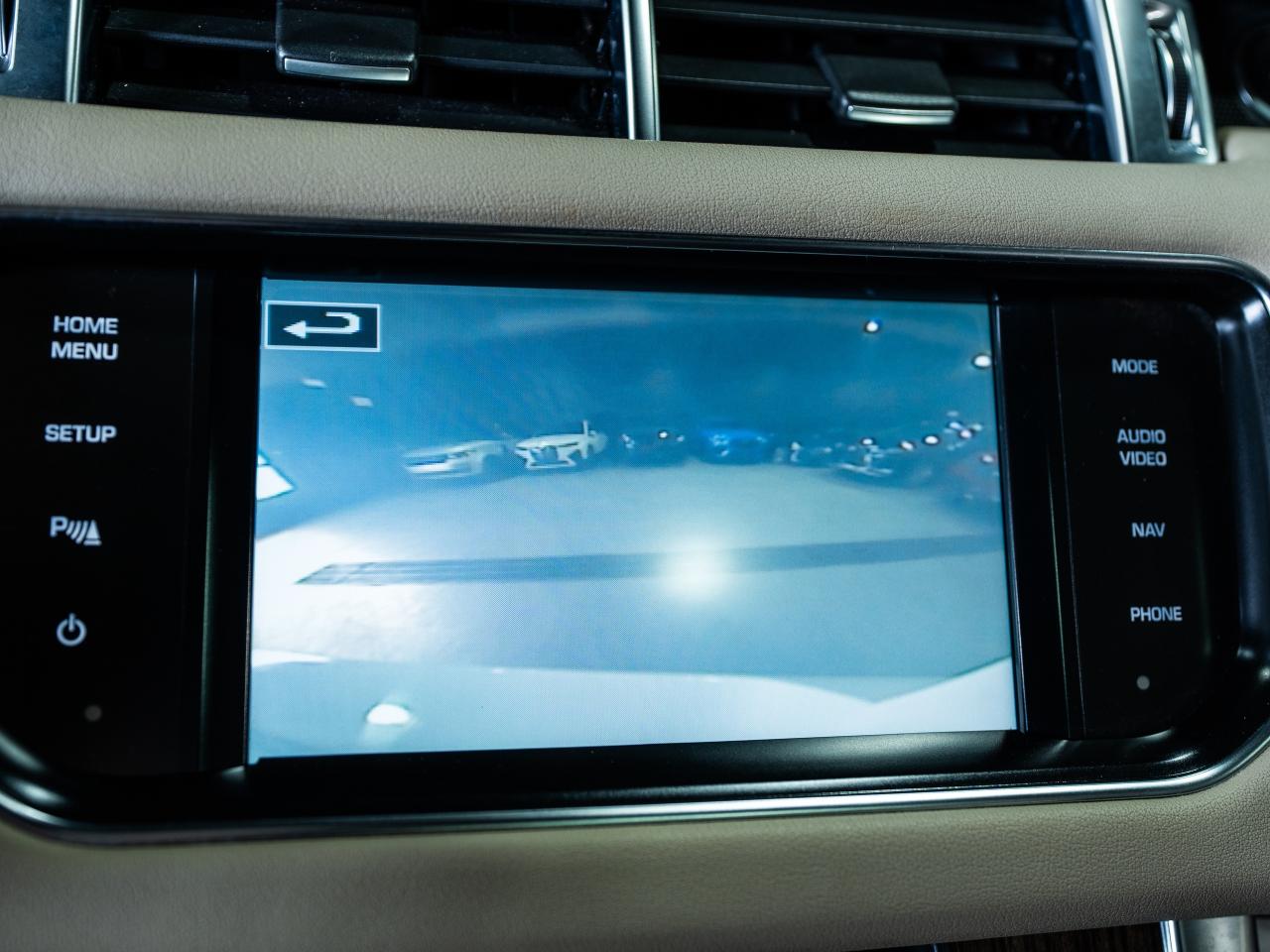 2014 Land Rover Range Rover Sport HSE/7 PASSENGER/PANO/NAV/CAM/VENT SEAT Photo