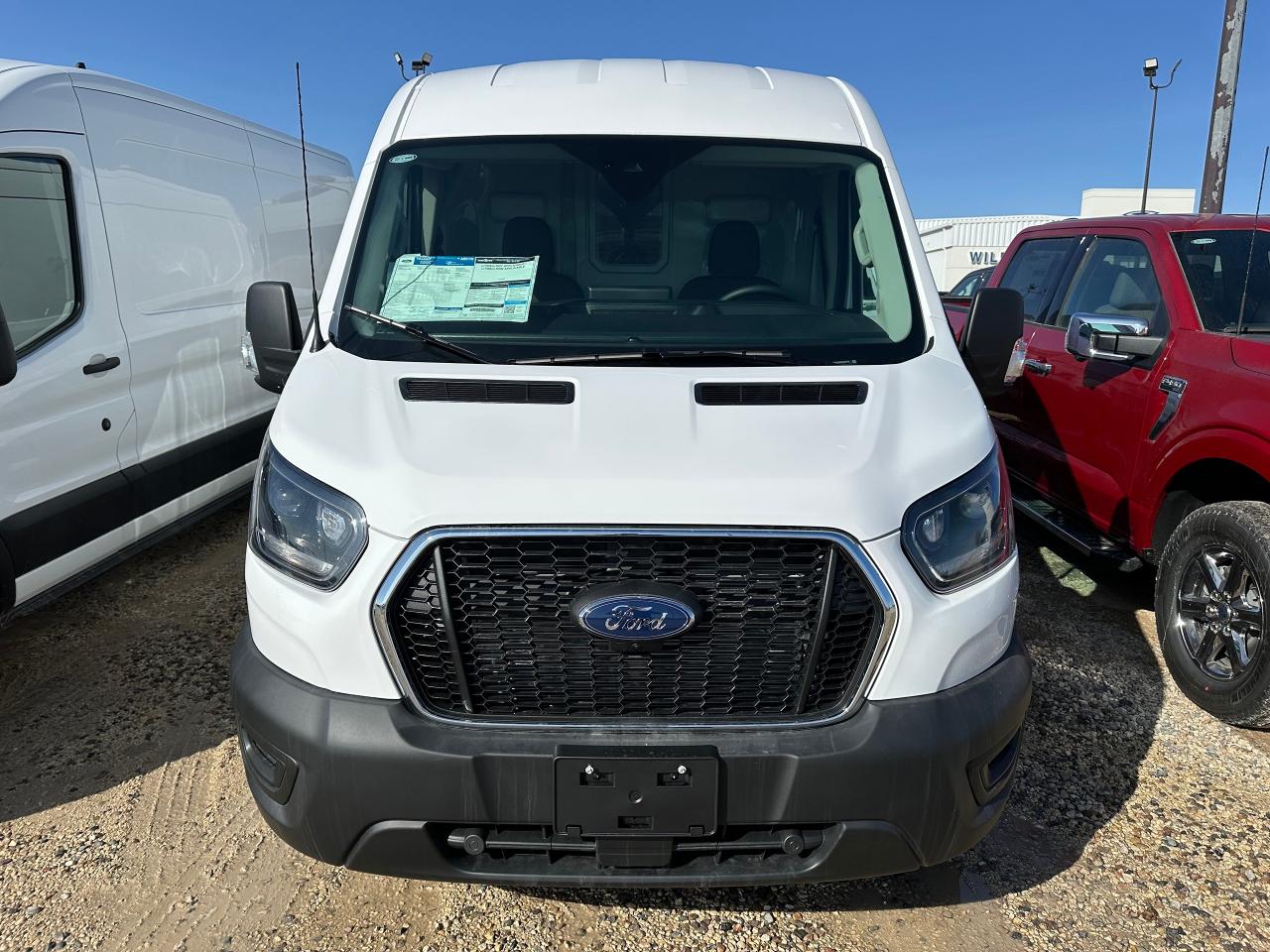 2025 Ford Transit Cargo Van BASE T-250 148 Med Rf 9070 GVWR AWD 101A Photo5