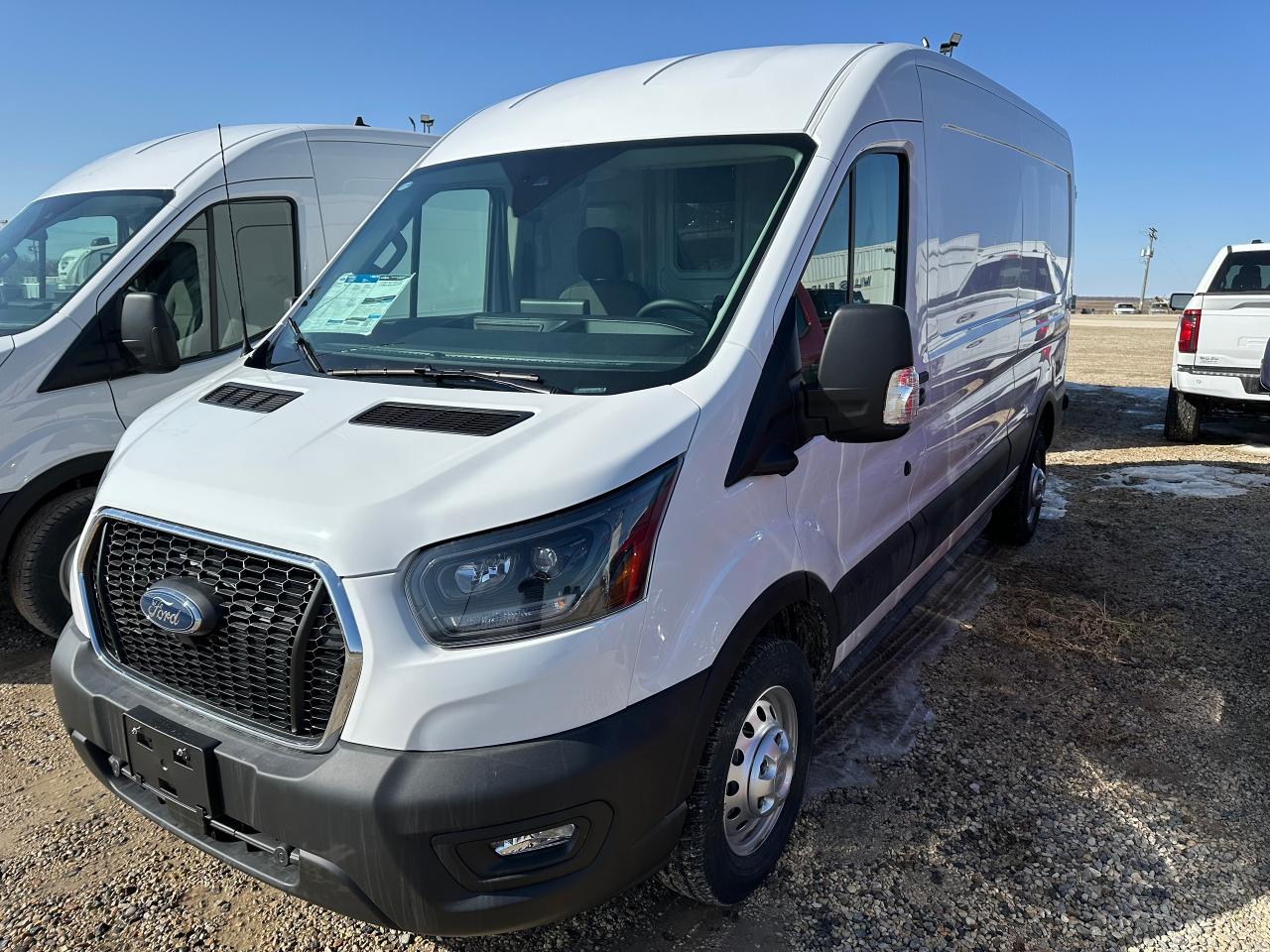 2025 Ford Transit Cargo Van BASE T-250 148 Med Rf 9070 GVWR AWD 101A Photo0