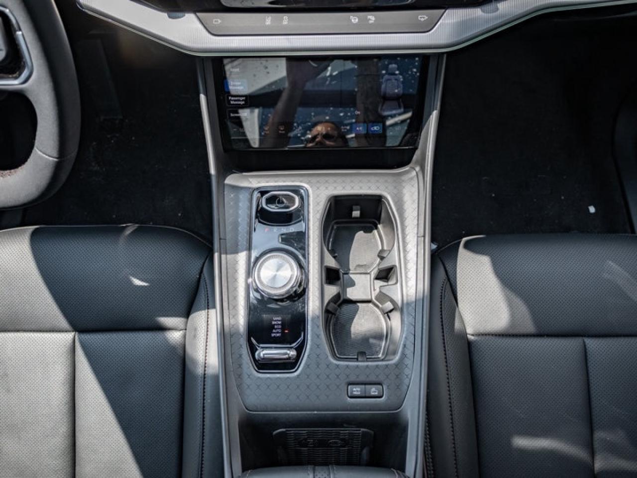 2025 Jeep Wagoneer S Premium Photo