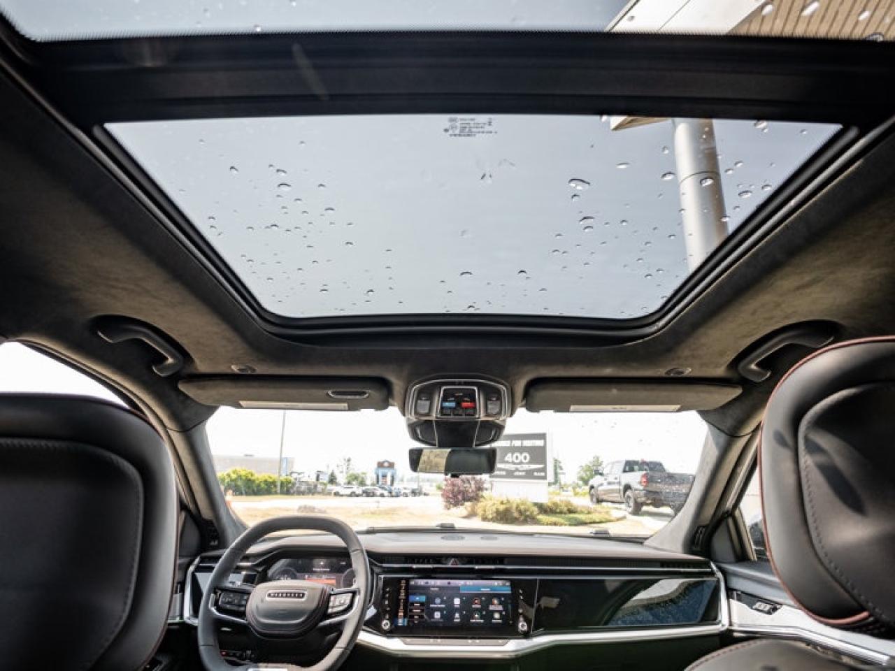 2025 Jeep Wagoneer S Premium Photo