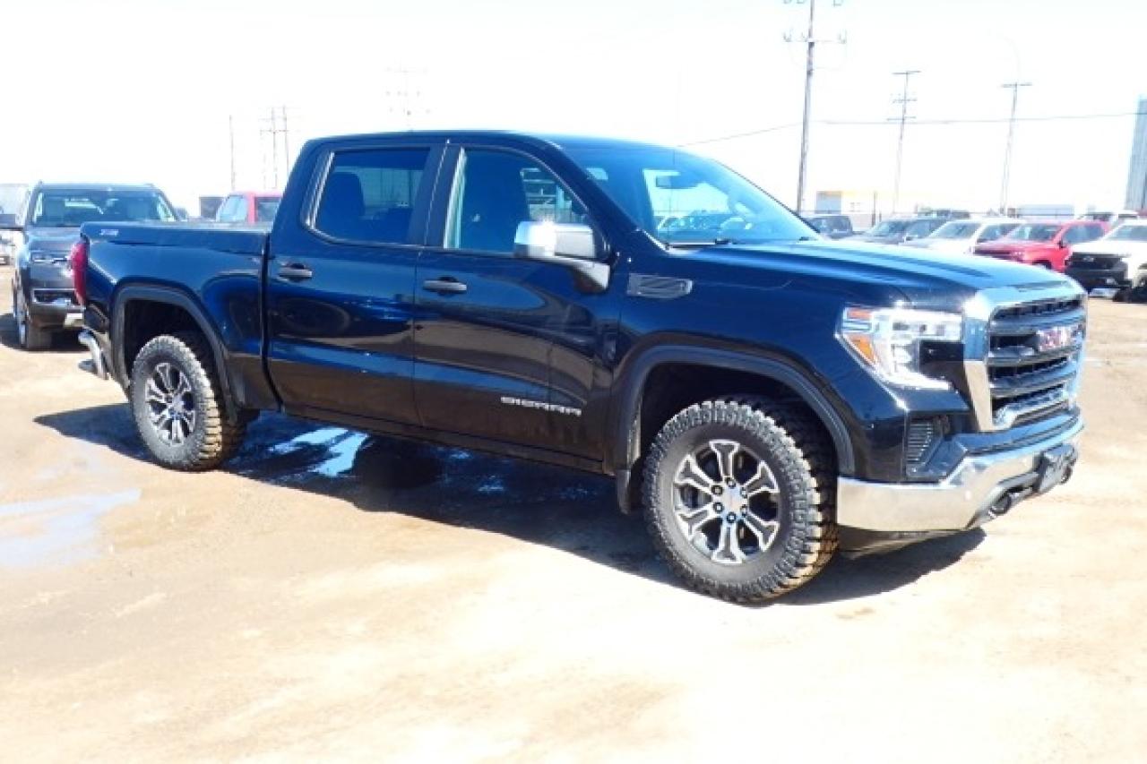 2022 GMC Sierra 1500 X31 4WD Crew Cab 147" w/Power cloth seats, BUC - Photo #4