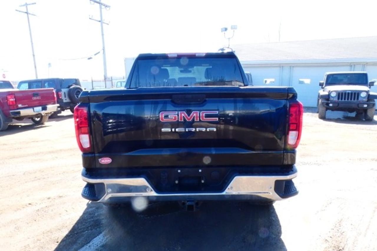 2022 GMC Sierra 1500 X31 4WD Crew Cab 147" w/Power cloth seats, BUC - Photo #7