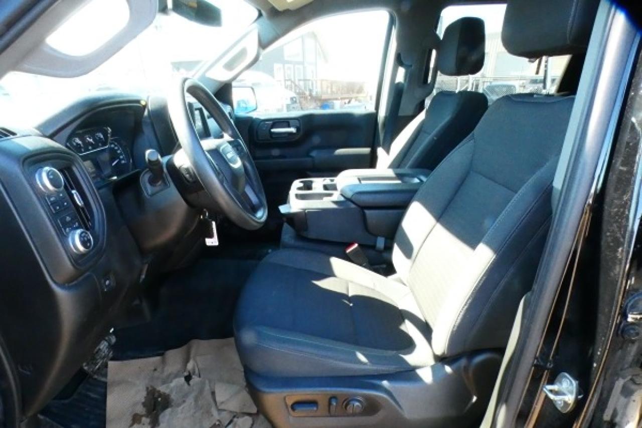 2022 GMC Sierra 1500 X31 4WD Crew Cab 147" w/Power cloth seats, BUC - Photo #10