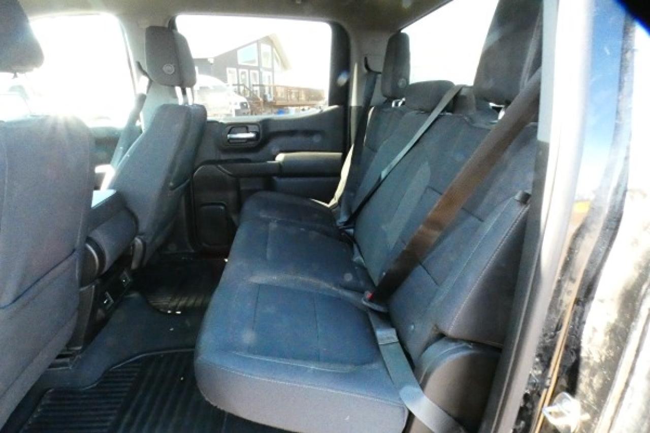 2022 GMC Sierra 1500 X31 4WD Crew Cab 147" w/Power cloth seats, BUC - Photo #9
