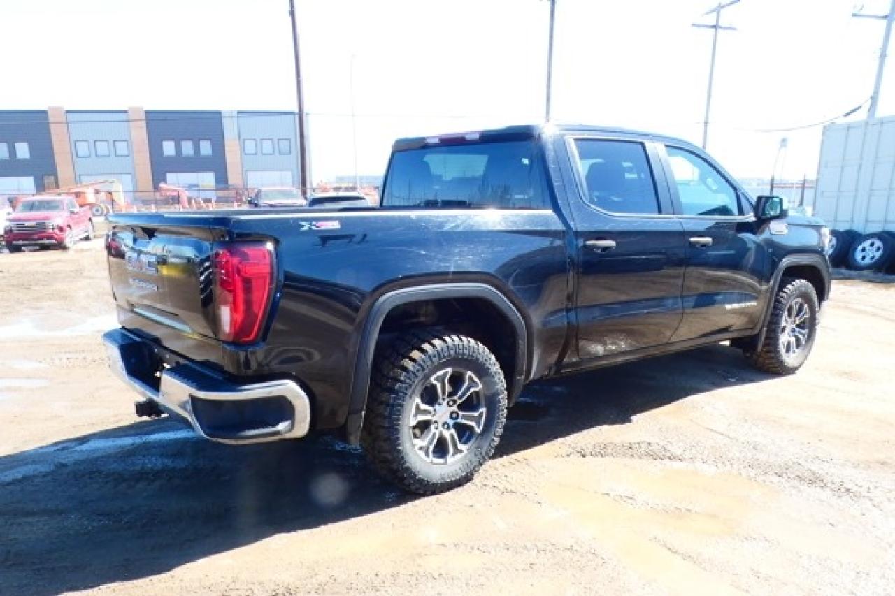 2022 GMC Sierra 1500 X31 4WD Crew Cab 147" w/Power cloth seats, BUC - Photo #6