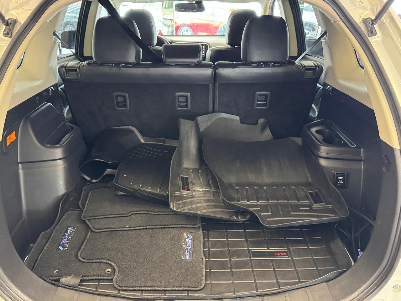 2018 Mitsubishi Outlander PHEV PHEV SE Touring PLUG IN Hybird AWD+CLEAN CARFAX - Photo #28