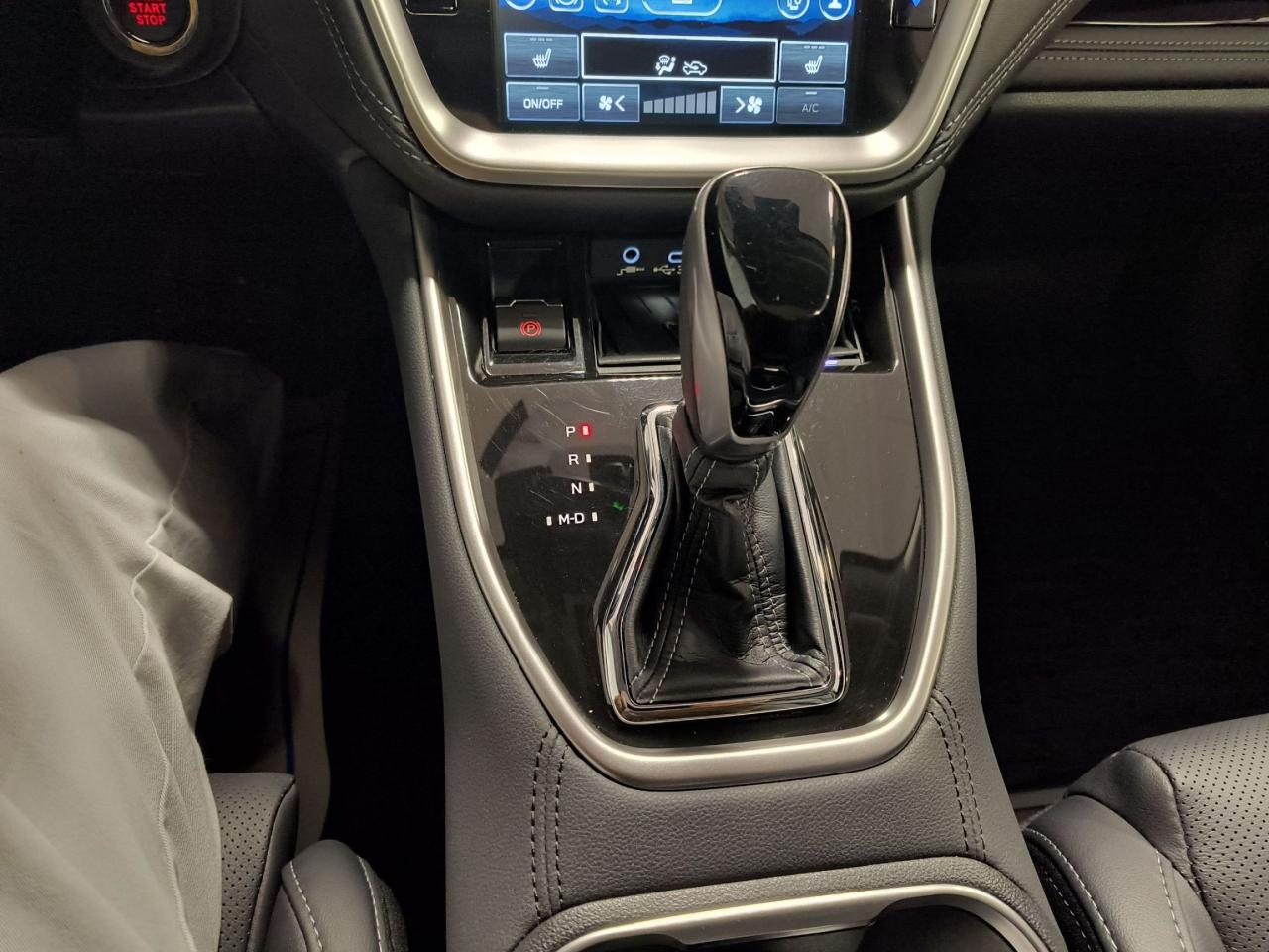2023 Subaru Outback Limited XT AWD Photo