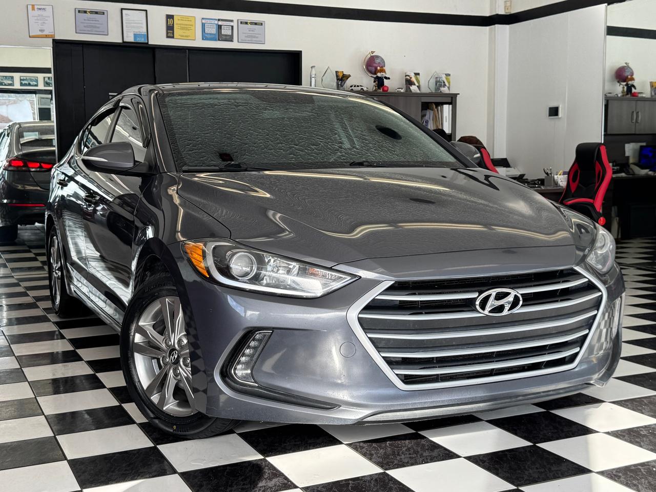2018 Hyundai Elantra GL+New Tire+Brakes+Camera+ApplePlay+CLEAN CARFAX Photo
