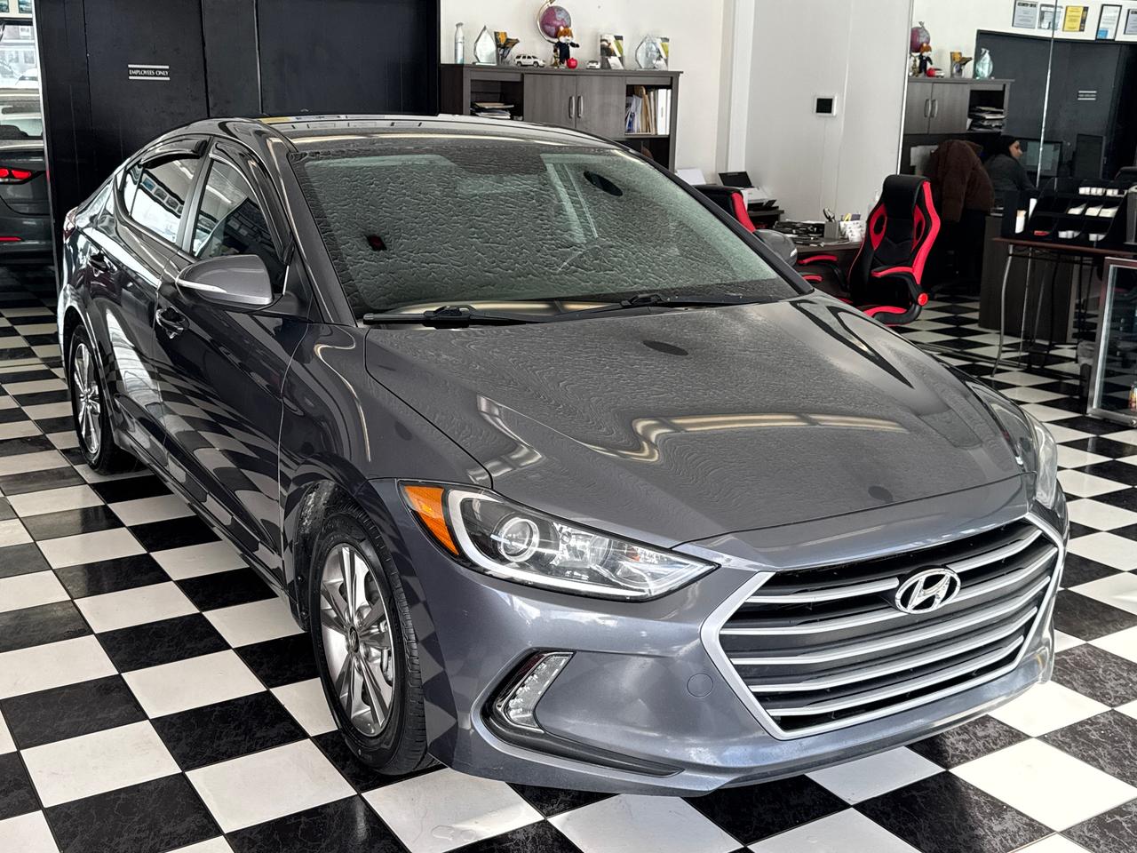 2018 Hyundai Elantra GL+New Tire+Brakes+Camera+ApplePlay+CLEAN CARFAX Photo