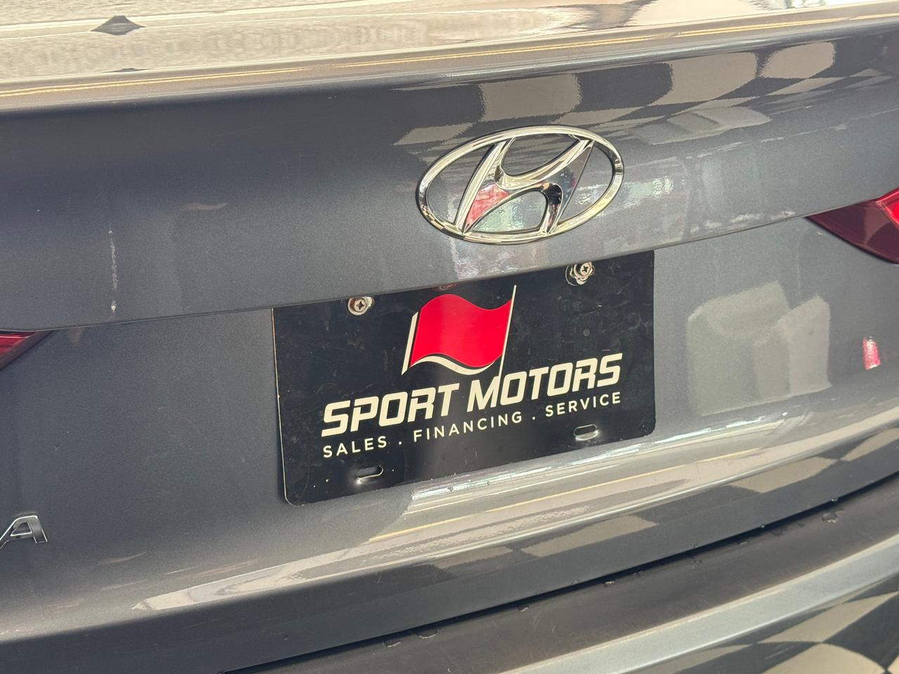 2018 Hyundai Elantra GL+New Tire+Brakes+Camera+ApplePlay+CLEAN CARFAX Photo