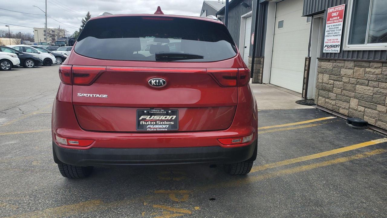 2019 Kia Sportage LX AWD-HEATED SEATS-BACK UP CAMERA-BLUETOOTH - Photo #4