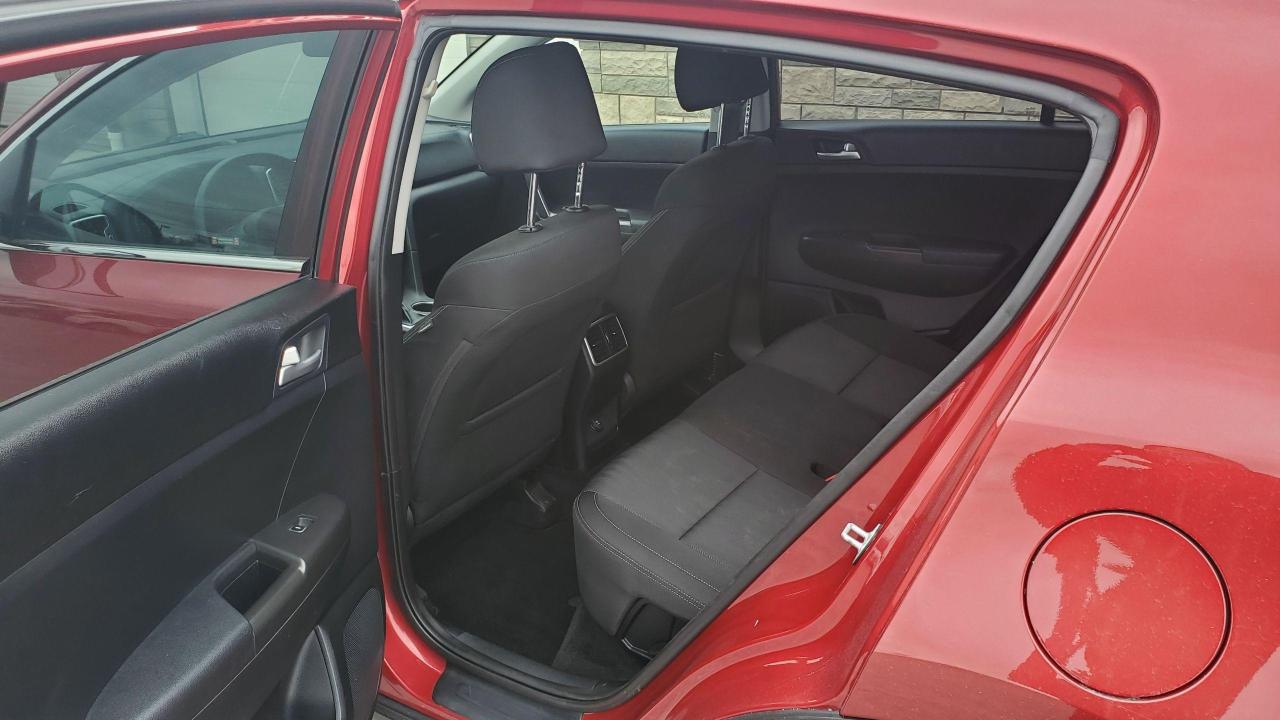 2019 Kia Sportage LX AWD-HEATED SEATS-BACK UP CAMERA-BLUETOOTH - Photo #18