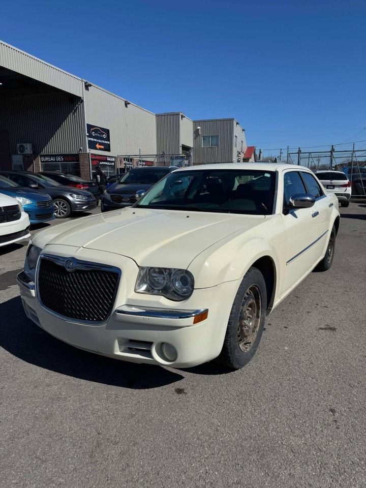 Used 2010 Chrysler 300  for sale in Vaudreuil-Dorion, QC