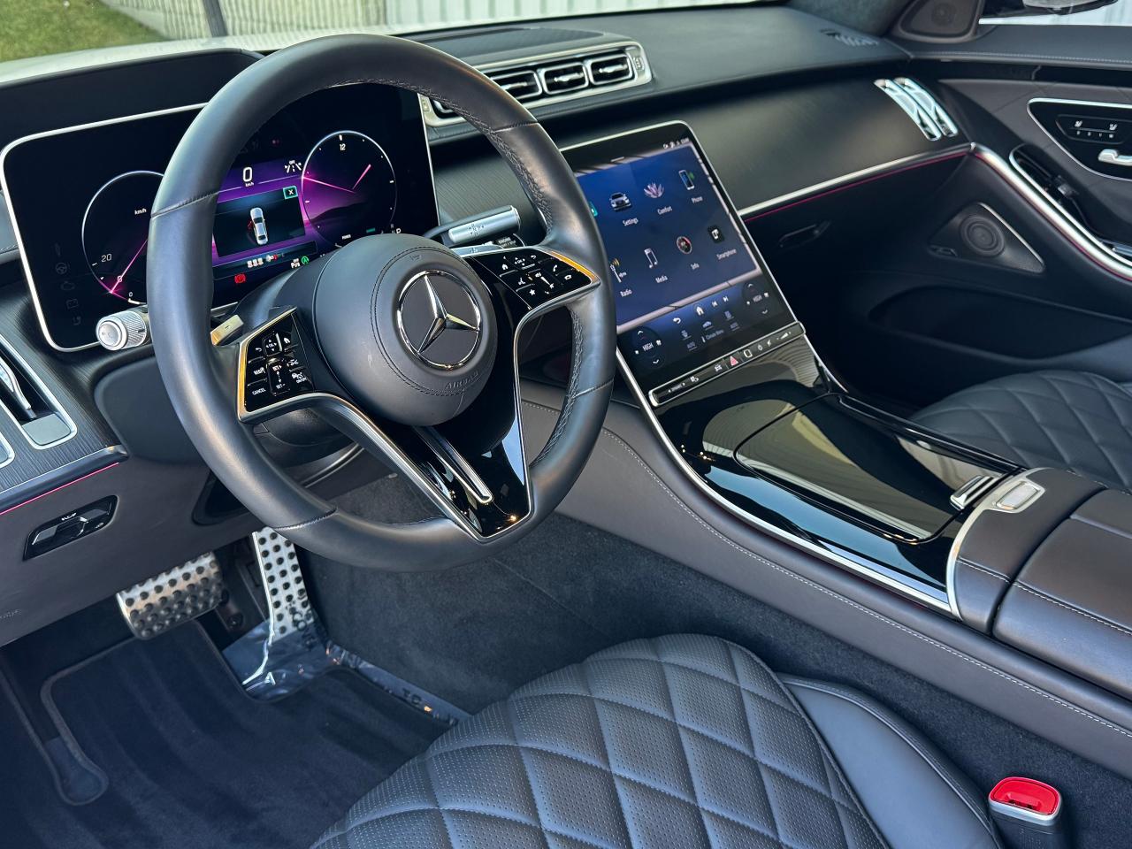 2023 Mercedes-Benz S-Class S 580 **REAR WHEEL STEERING**CLEAN CARFAX** - Photo #24