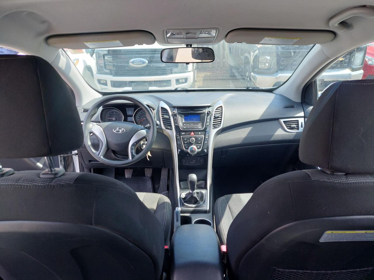 2016 Hyundai Elantra GT 5dr HB Man L - Photo #11
