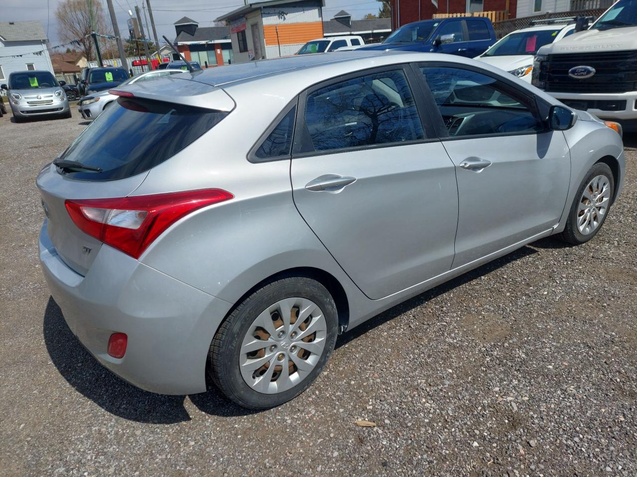 2016 Hyundai Elantra GT 5dr HB Man L - Photo #6