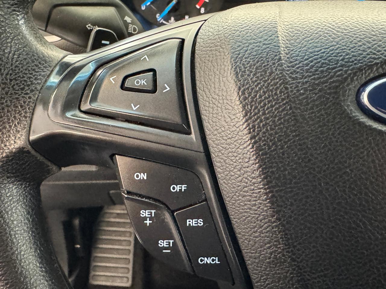 2017 Ford Edge SE+Camera+Bluetooth+A/C+ACCIDENT FREE - Photo #25