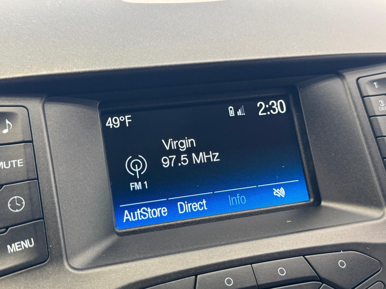 2017 Ford Edge SE+Camera+Bluetooth+A/C+ACCIDENT FREE - Photo #17