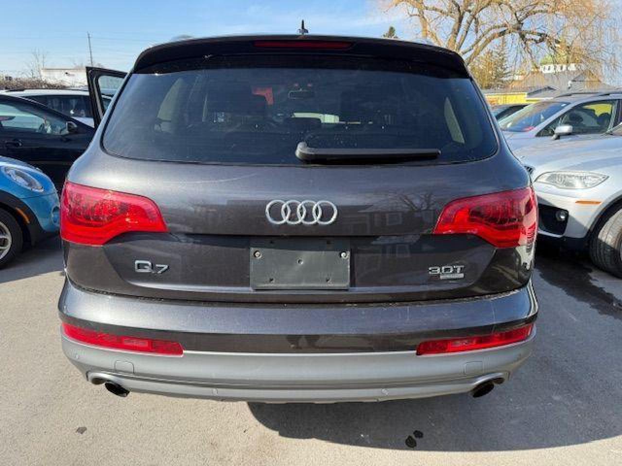 2011 Audi Q7 quattro 4dr 3.0L Premium - Photo #2
