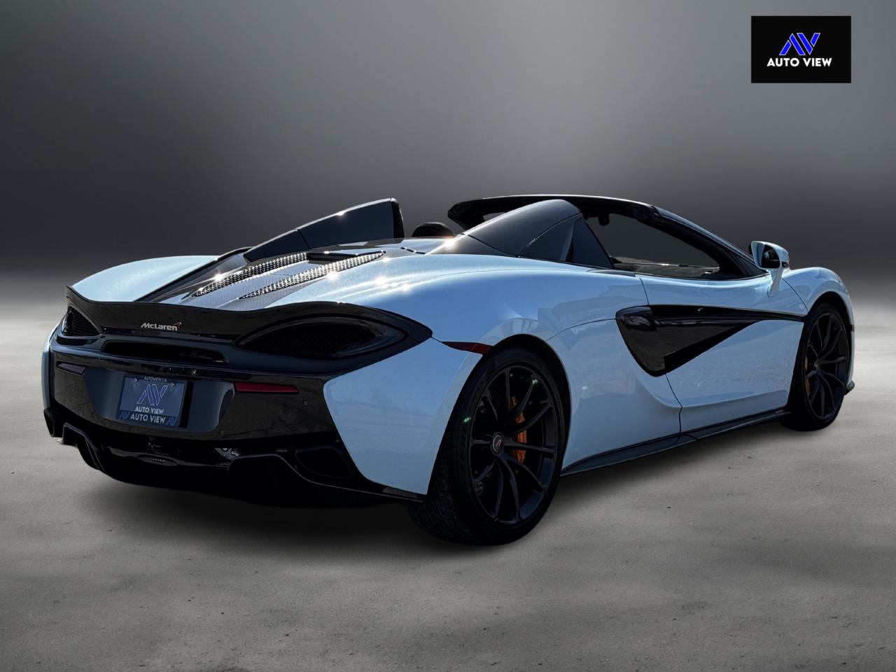 2018 McLaren 570S Spider **LAUNCH EDITION**CLEAN CARFAX** Photo4