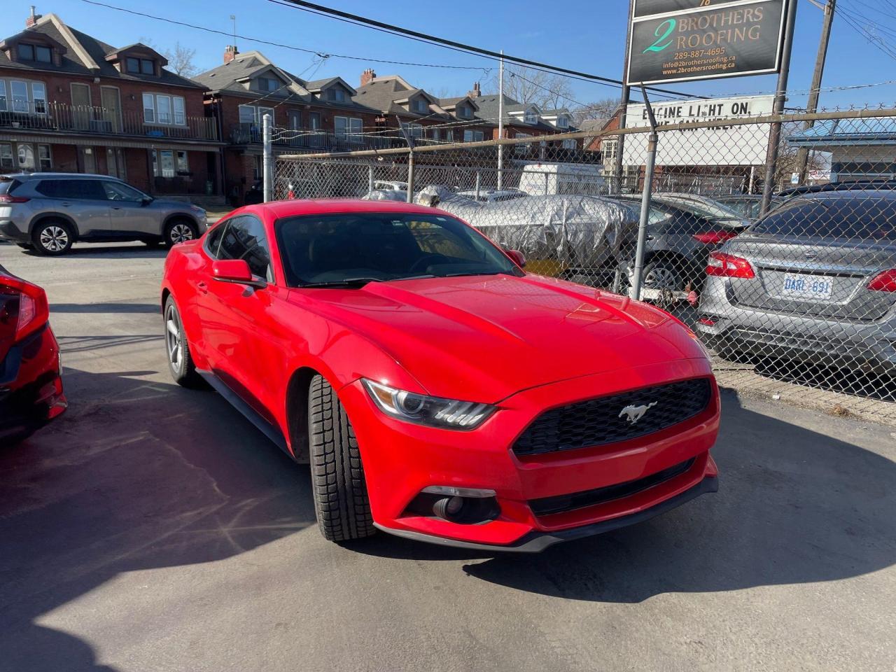 2016 Ford Mustang EcoBoost Premium *HEATED VENTILATED SEATS, NAV* - Photo #3